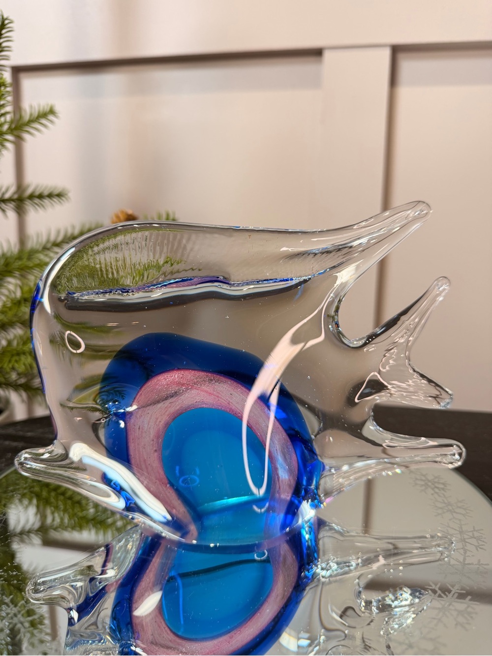 MURANO LARGE GLASS FISH CLEAR WITH BLUE GLASS IN THE MIDDLE THICK HEAVY 8”